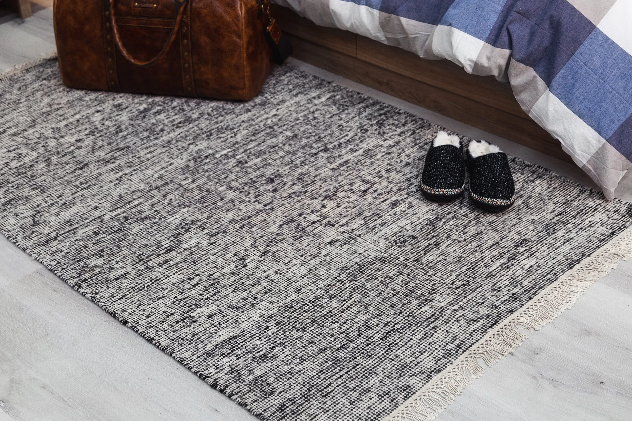 Black & Cream Textured Neutral Area Rug