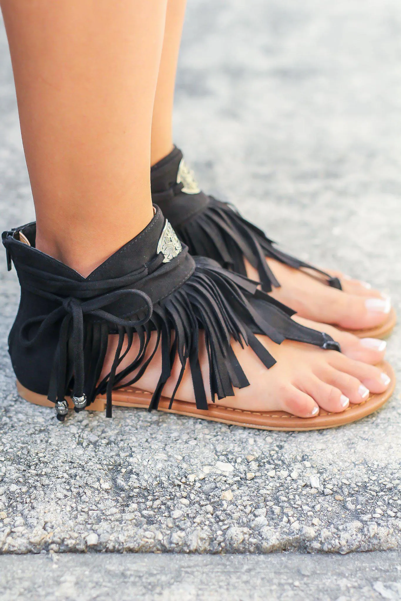 Chia Black Sandals