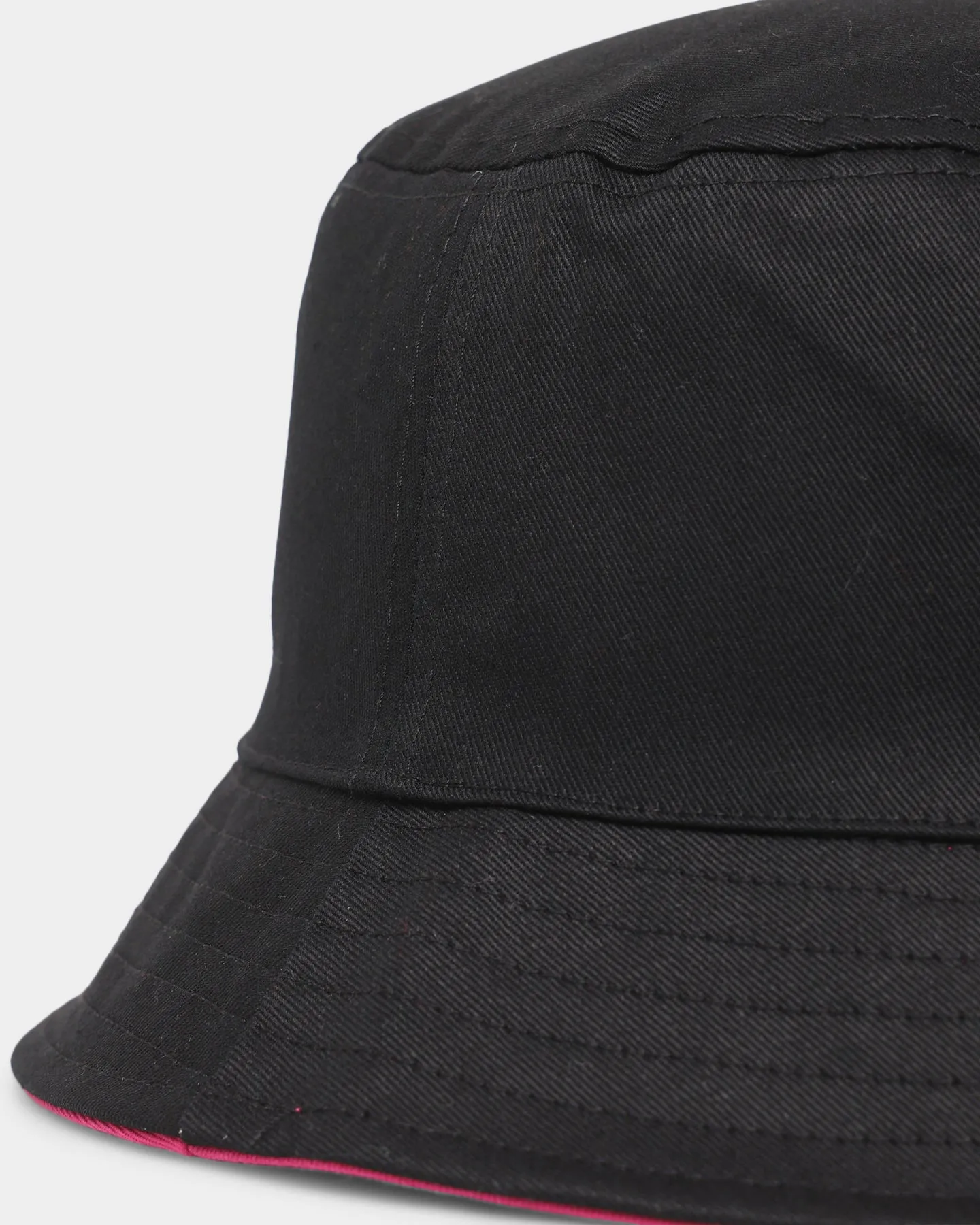 Crooks & Castles Reversible Bucket Hat Pink/Black