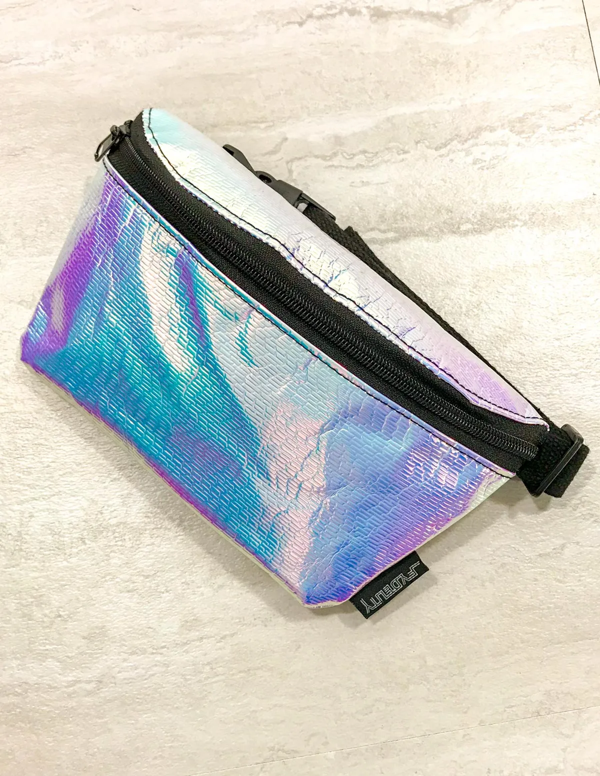 Fanny Pack | Slim |INTERPLANETARY Aura Silver